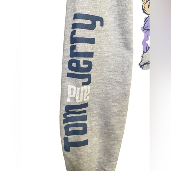 TOM AND JERRY HOODIE 💜 - Picture 9 of 10